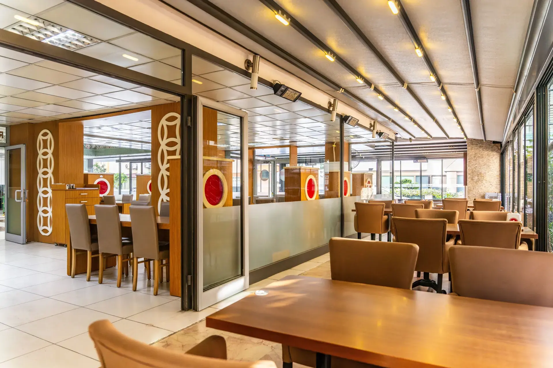 Breakfast area